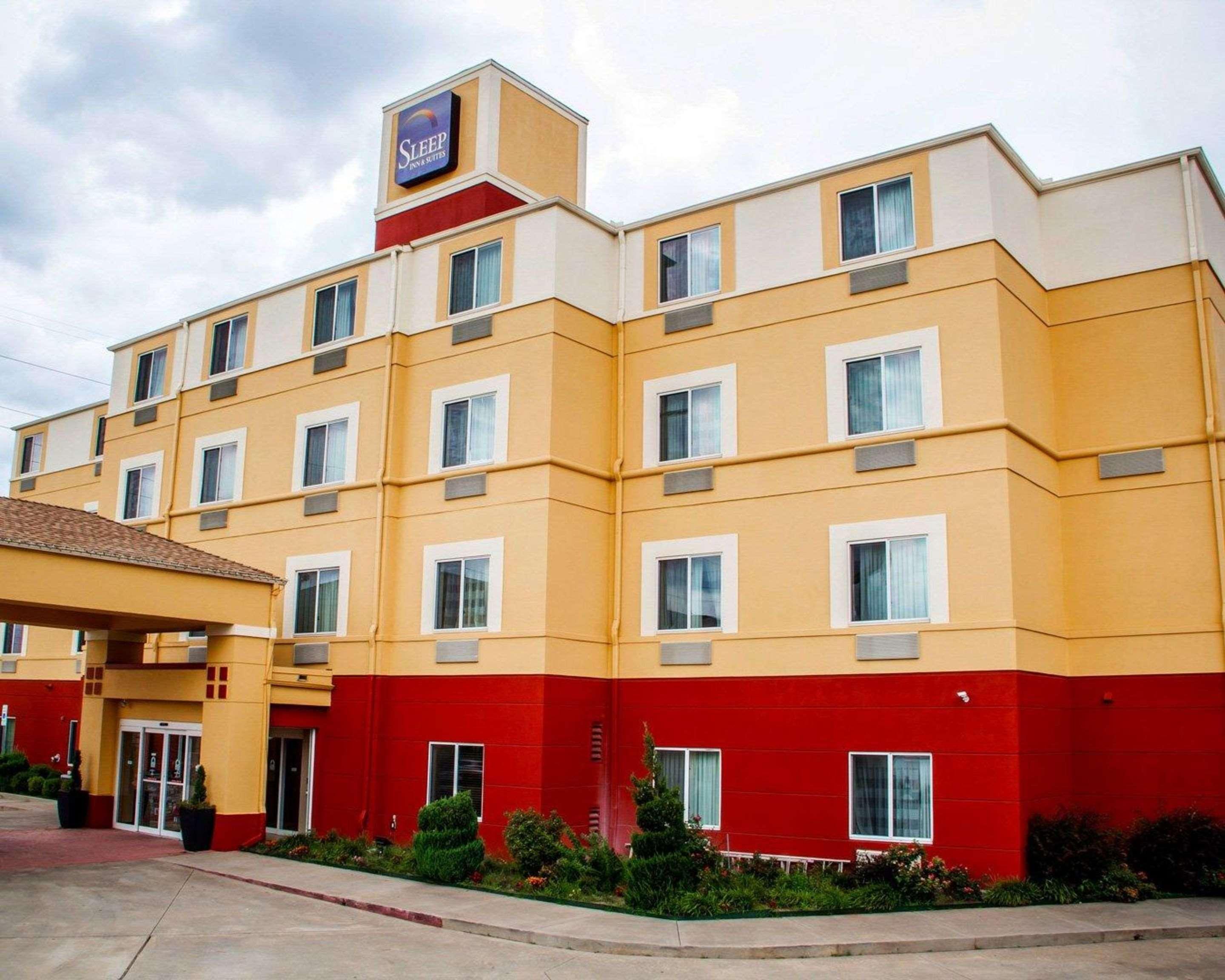 Hotel Sleep & Northwest Oklahoma City